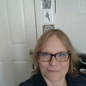 Meet your Posher, Annie